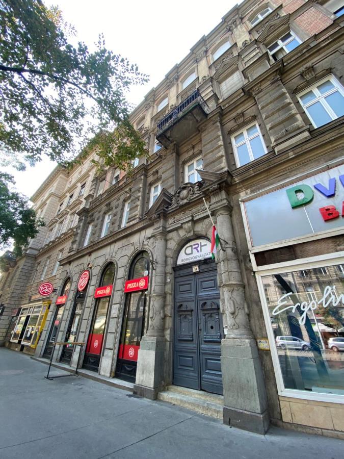 Luxury Nova Home next to the New York Café Budapest Exterior foto